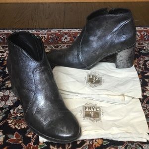 Frye Nora ankle boots multi metallic silver size 8 1/2